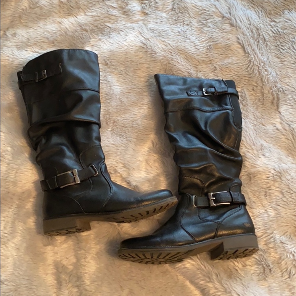 Black knee high boots size 8.5